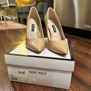 Nine West Nude Heels size 6 worn one time